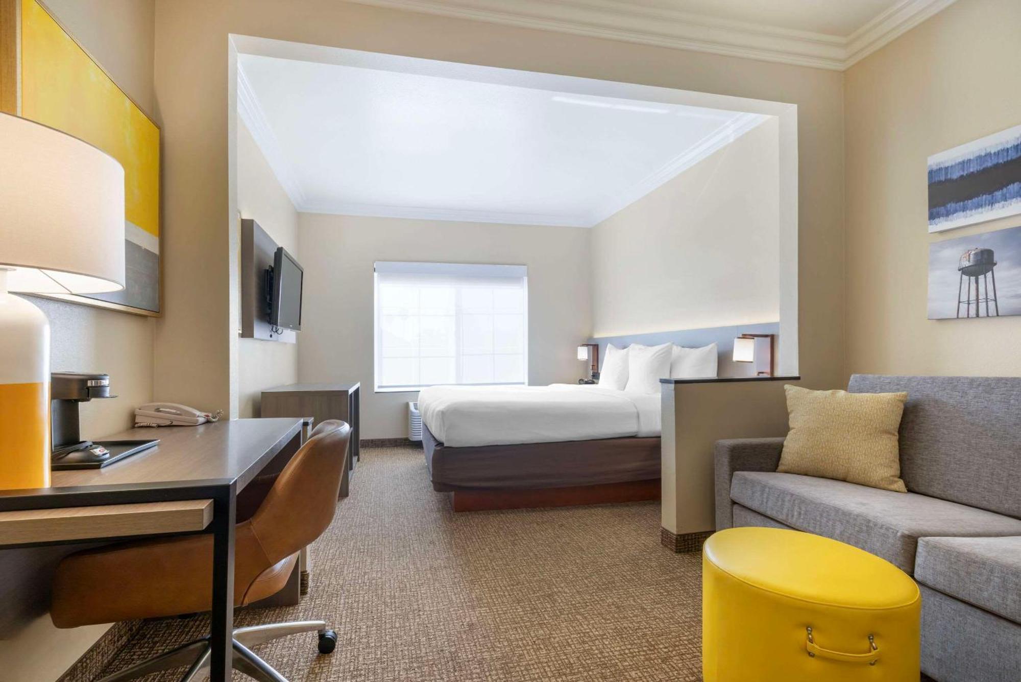 Comfort Suites Oceanside Camp Pendleton Area Bagian luar foto