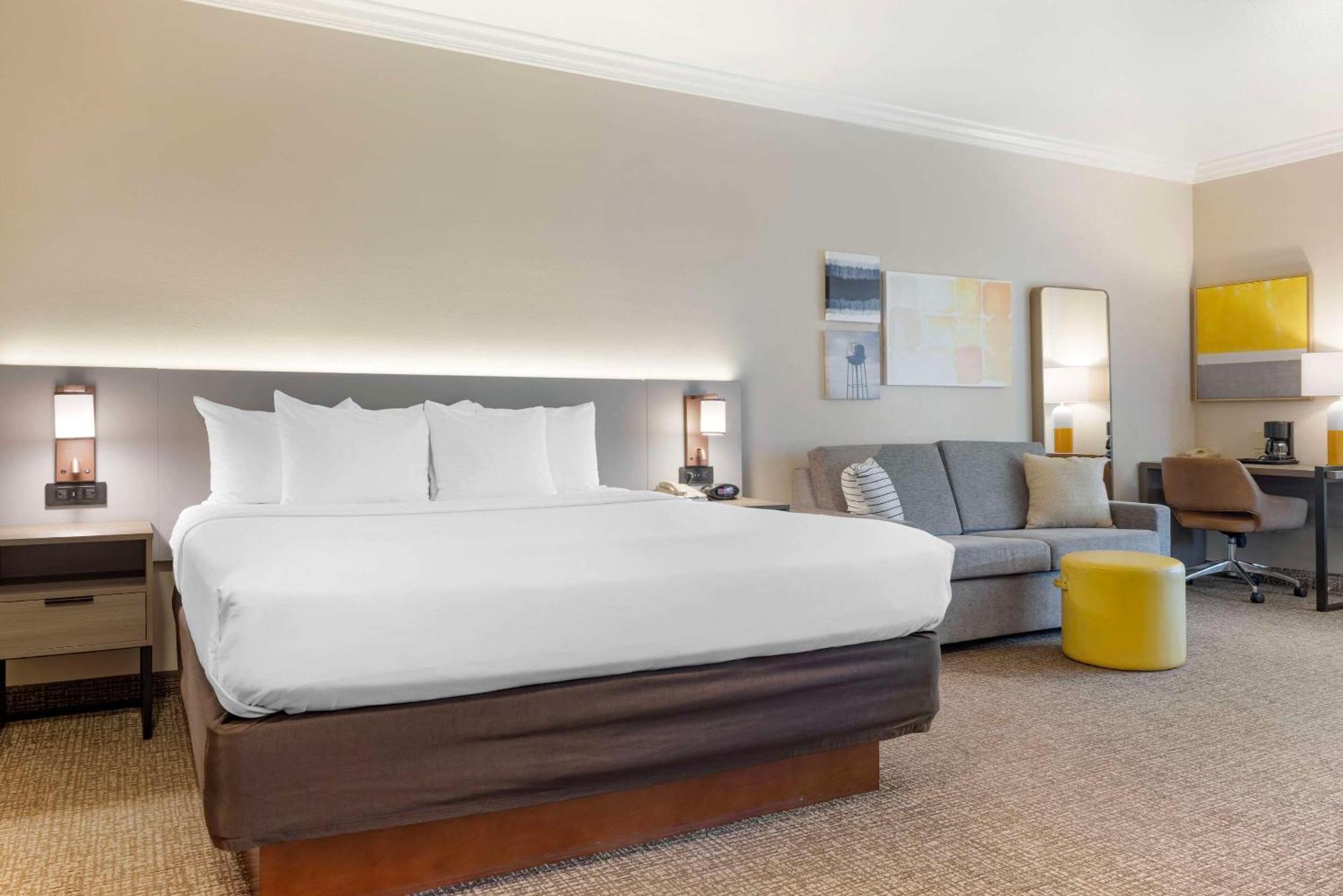 Comfort Suites Oceanside Camp Pendleton Area Bagian luar foto